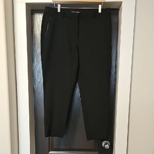 REITMANS Black Women's Cropped Dress Pants